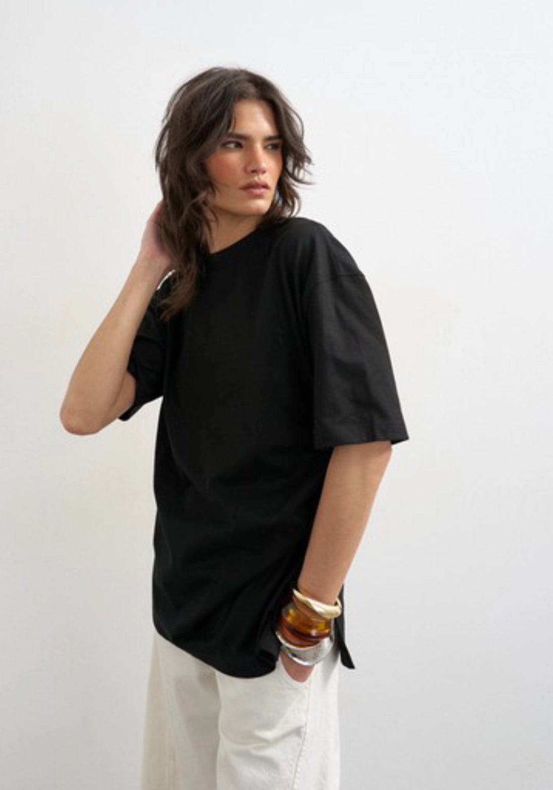 Rikka Oversized Knot T-Shirt - Black