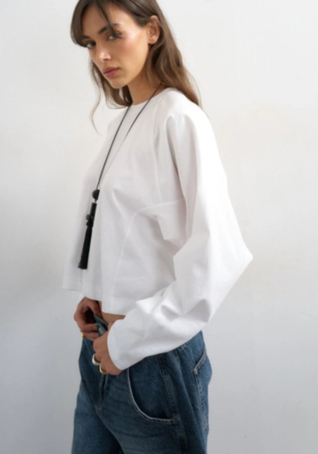 Rosa Reglan Cinch Cuff Tie - White
