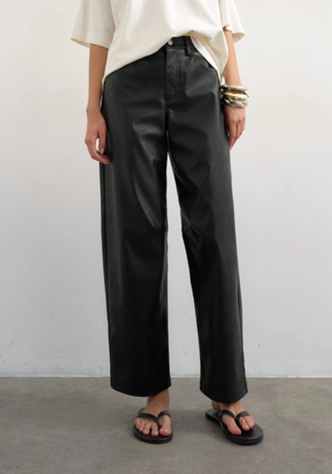 Talla Coated Barrel Trousers - Black
