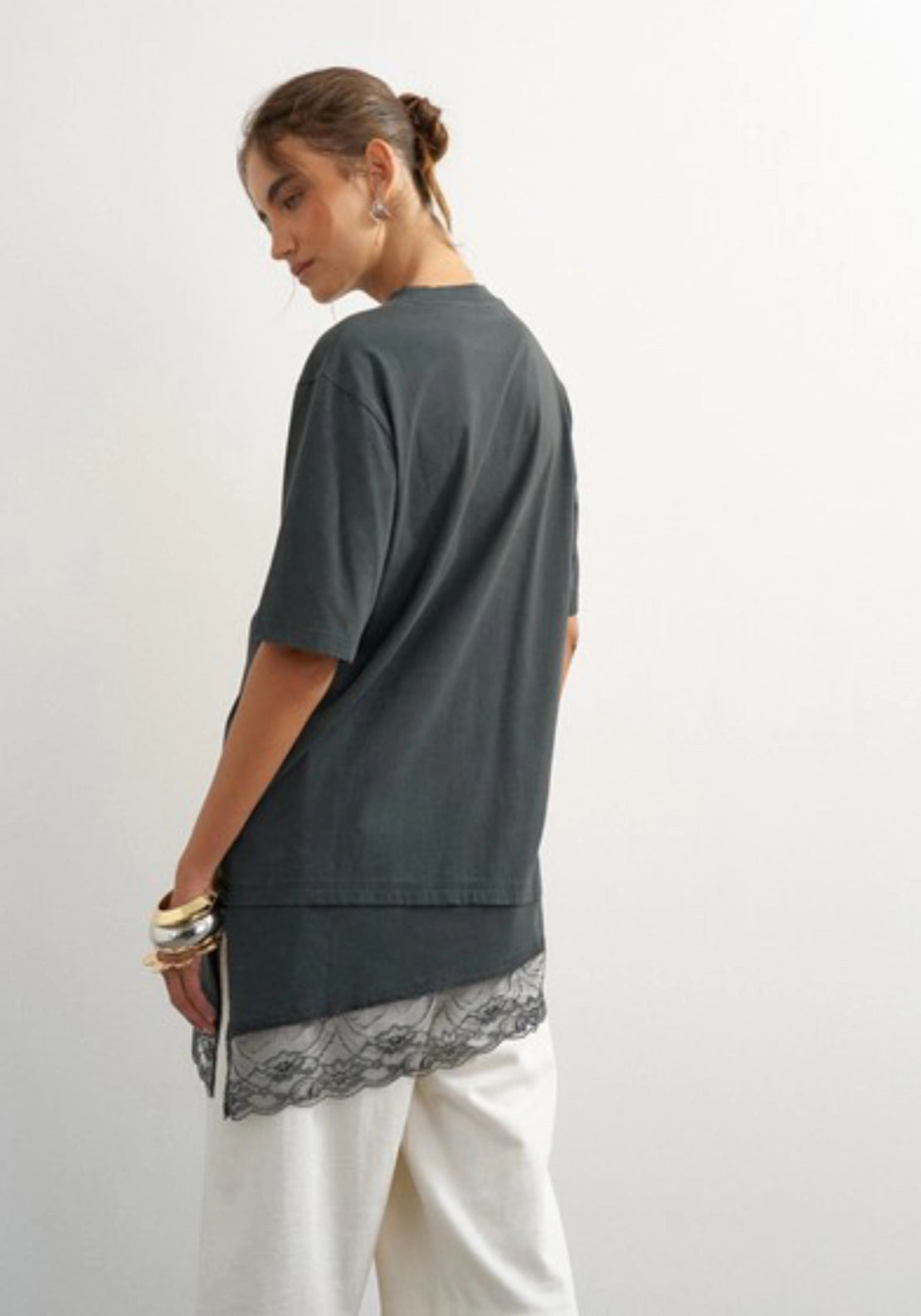 Brit Short Sleeve Lace Floral Tee - Jet Black Washed