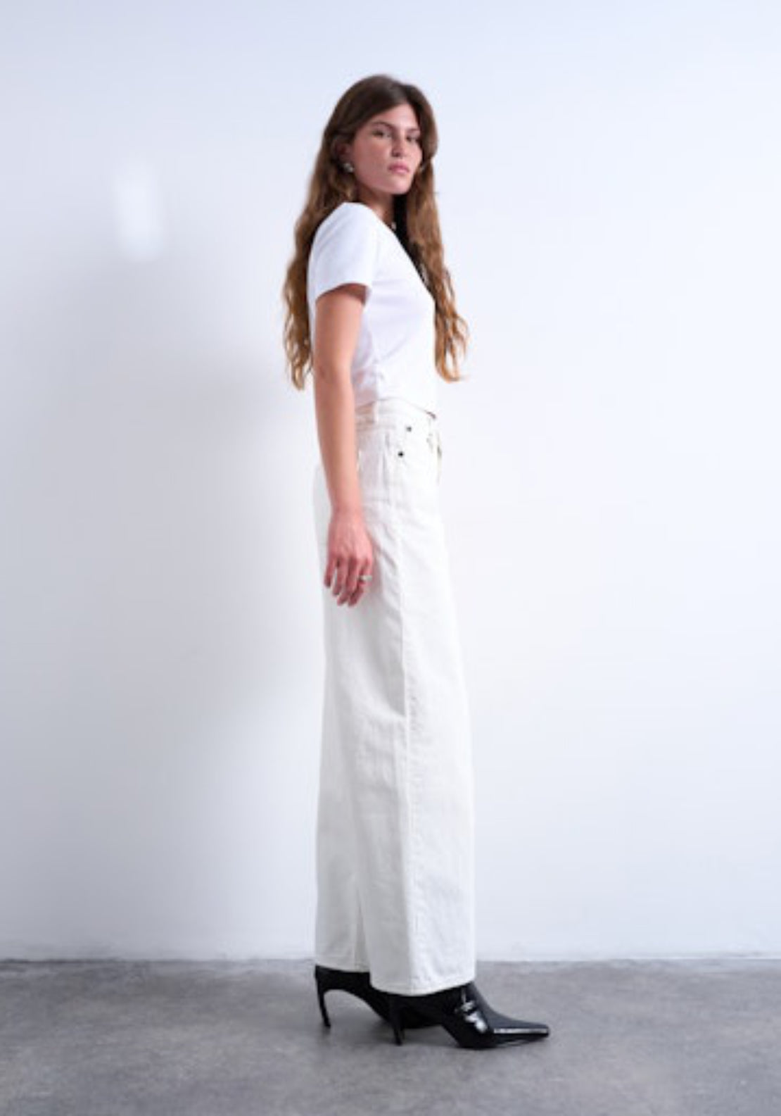Topshop Cinch Low Rise Wide Jeans - Bone 3 Shaws Department Stores