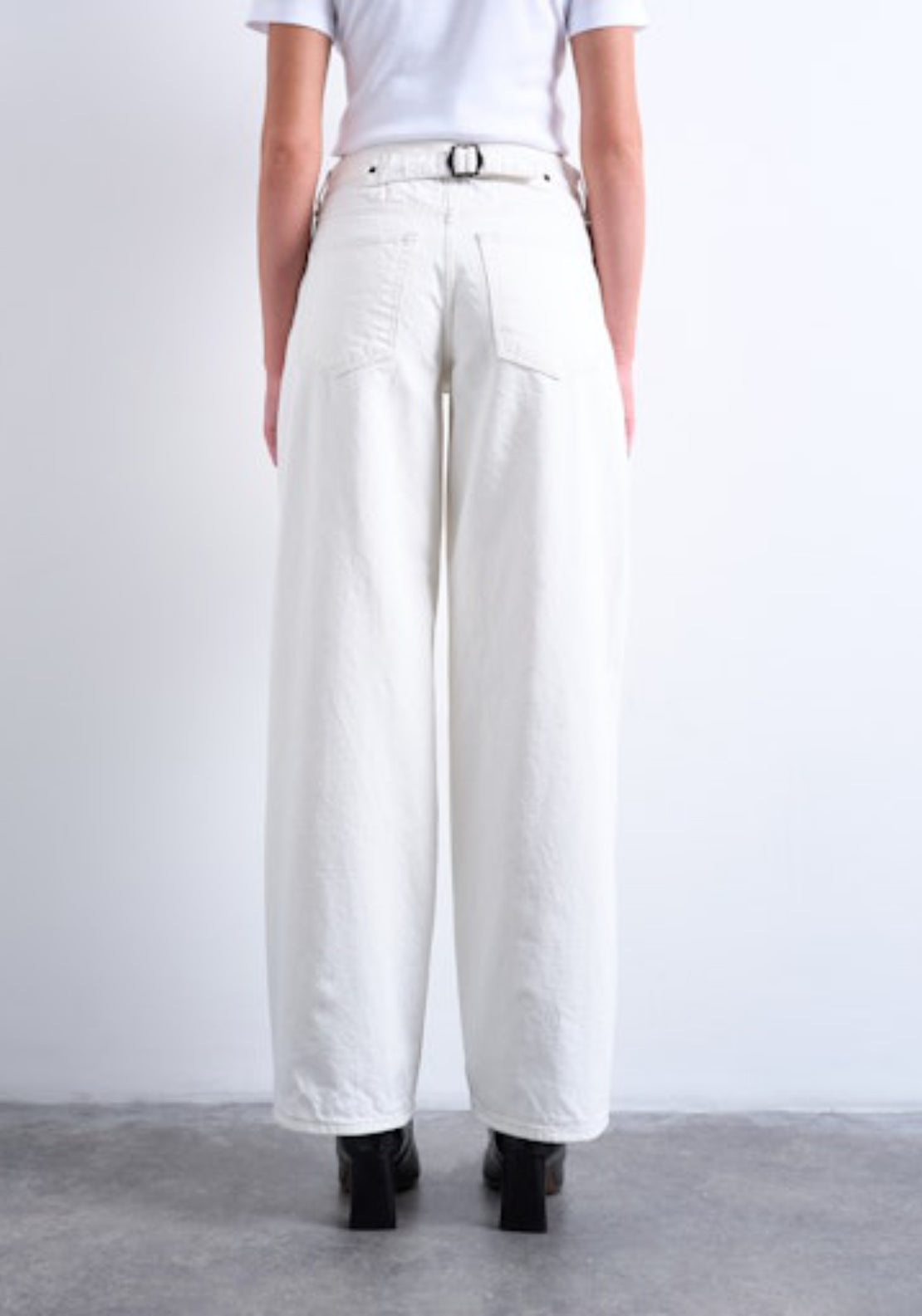 Topshop Cinch Low Rise Wide Jeans - Bone 2 Shaws Department Stores