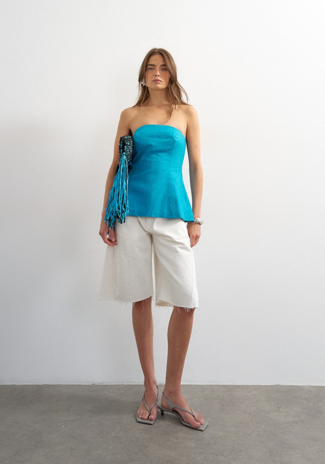 Linen Blend Rosa Sleeveless Tailored Bandeau Top - Blue