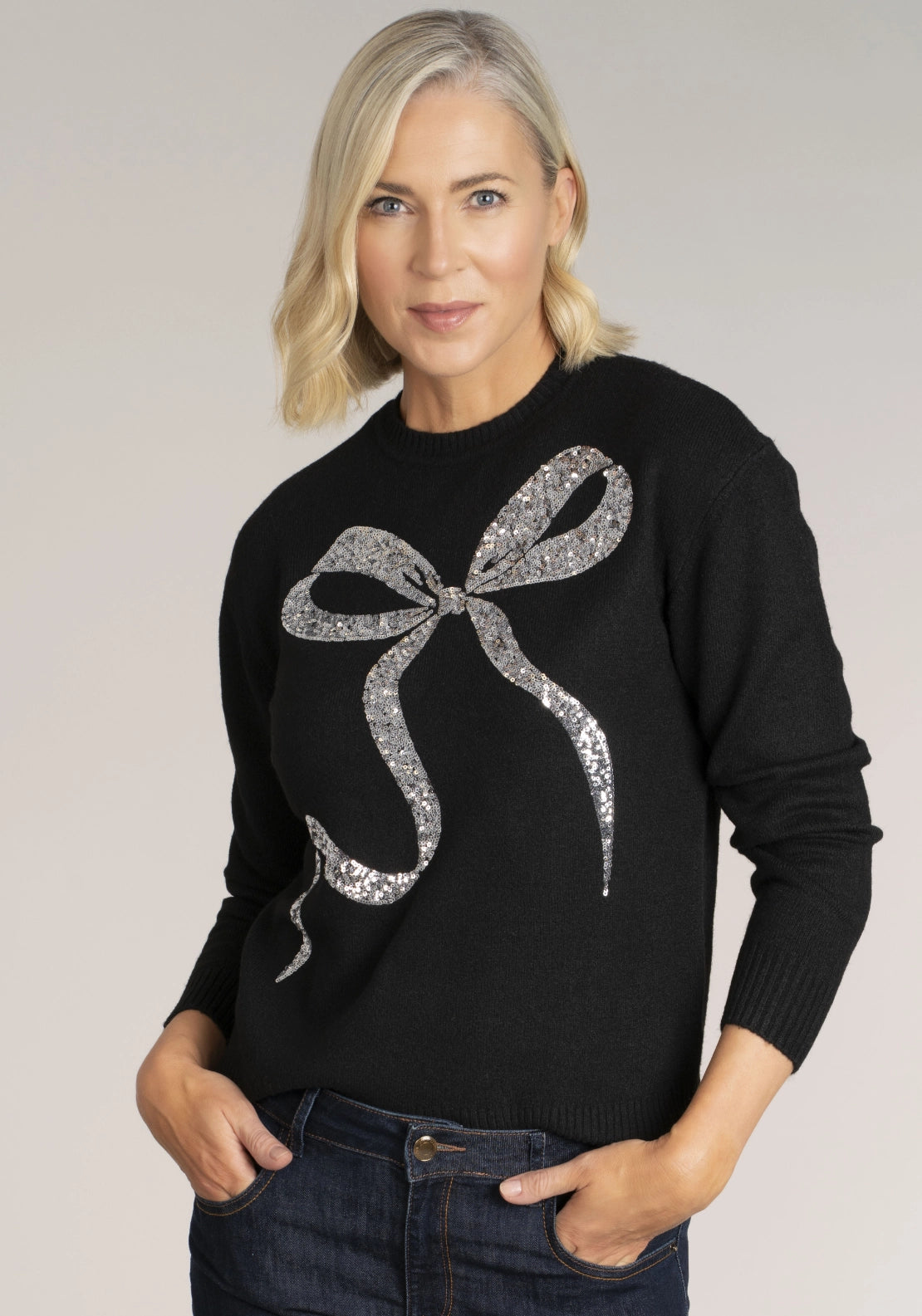 Bow Sequins Sweater - Black Silver