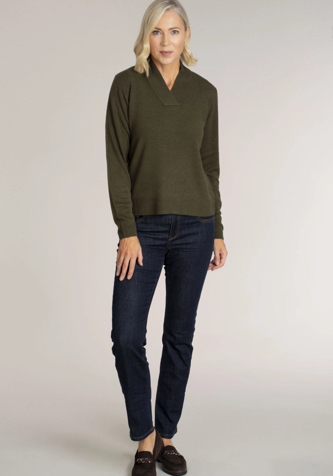 Cashmillon V-Neck Jumper - Dark Sage