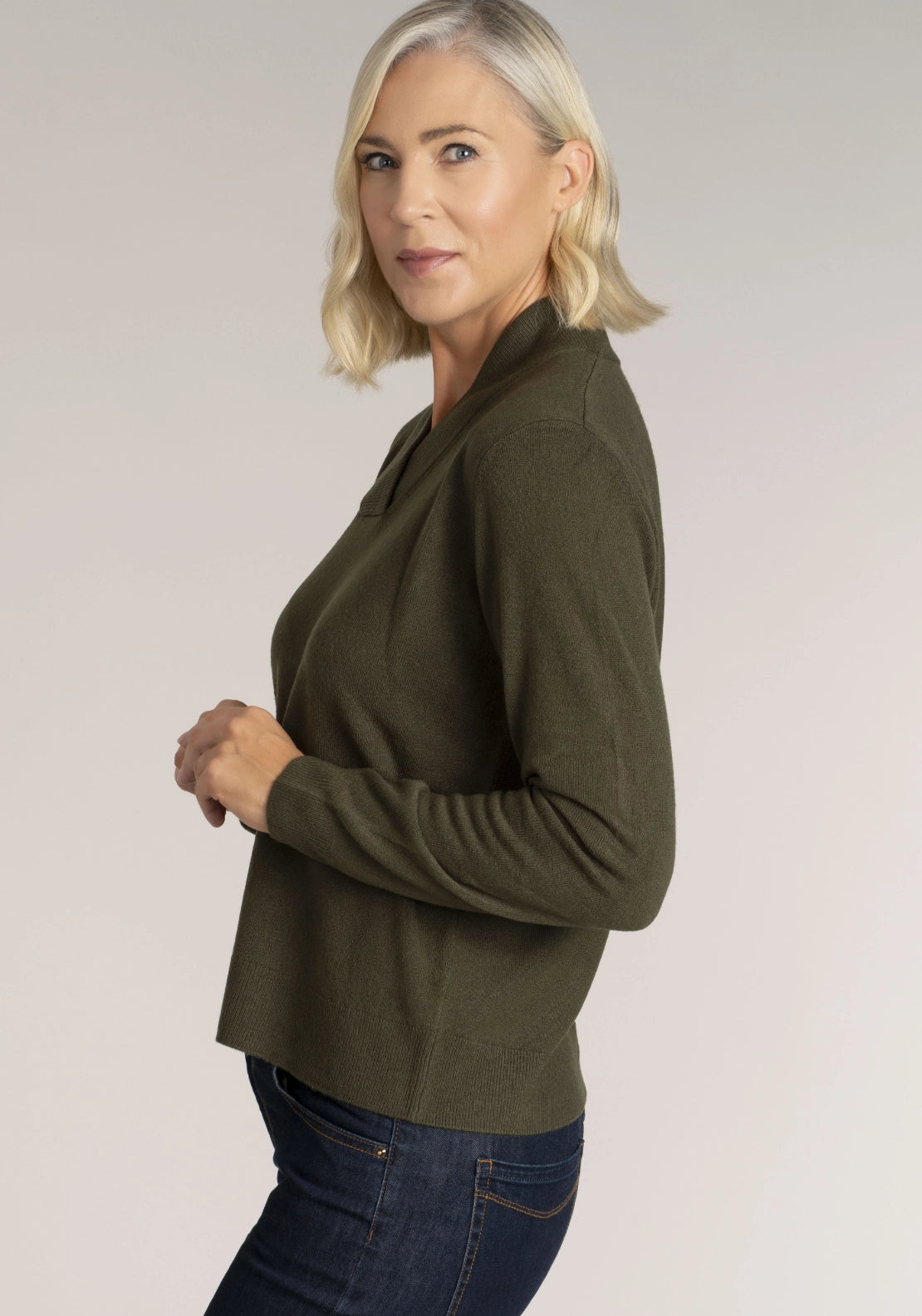 Cashmillon V-Neck Jumper - Dark Sage