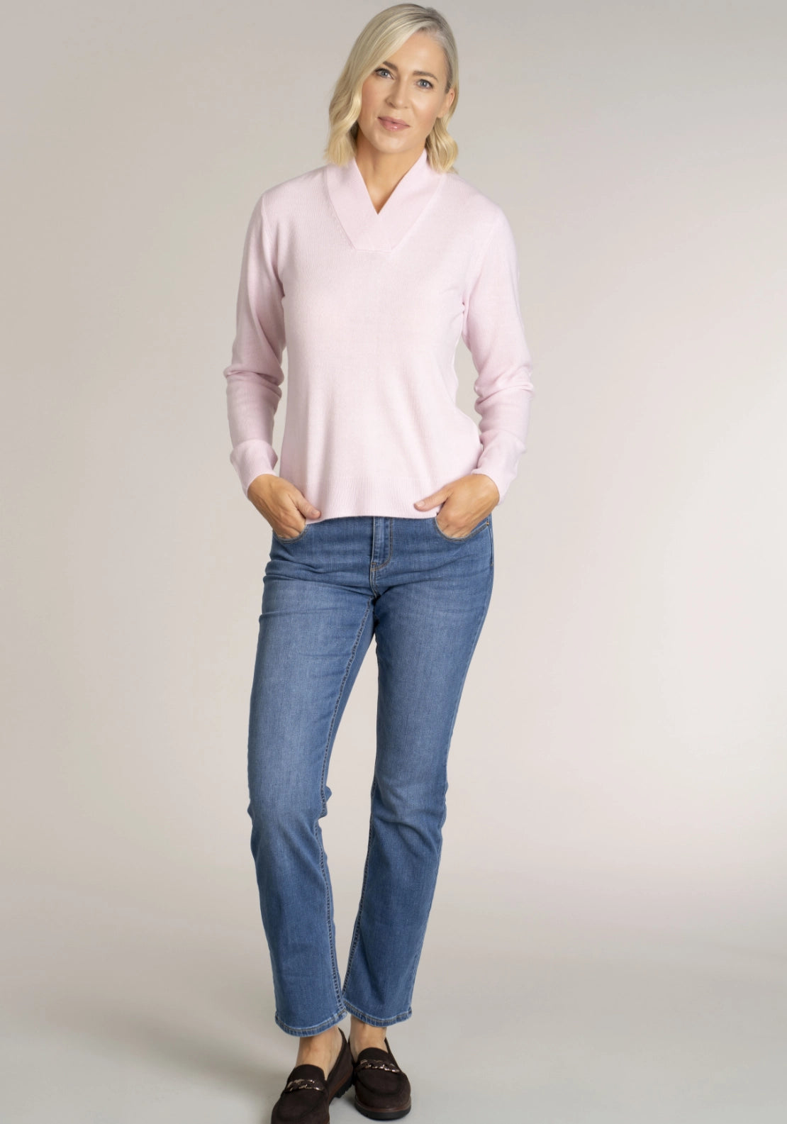 Cashmillon V-Neck Jumper - Purple