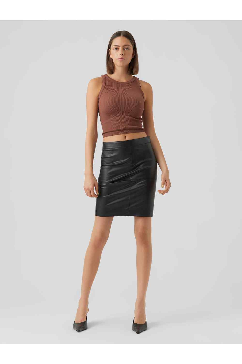 Vero Moda Olympia Skirt - Black 3 Shaws Department Stores