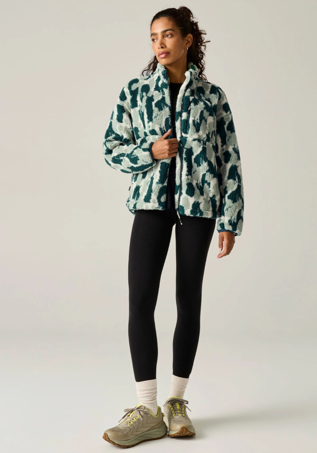 Roswind Water Resistant Full Zip Fleece - Pine Brush Stroke
