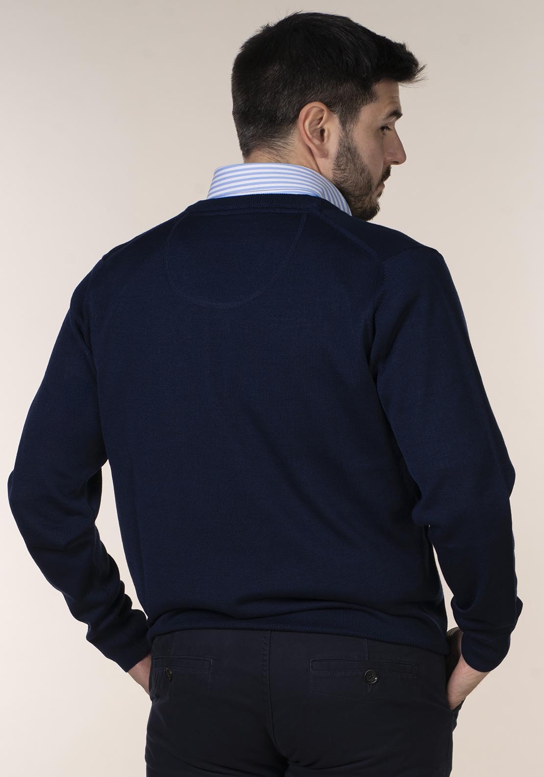 Yeats Mens 100% Cotton V-Neck Jumper 5 Shaws Department Stores