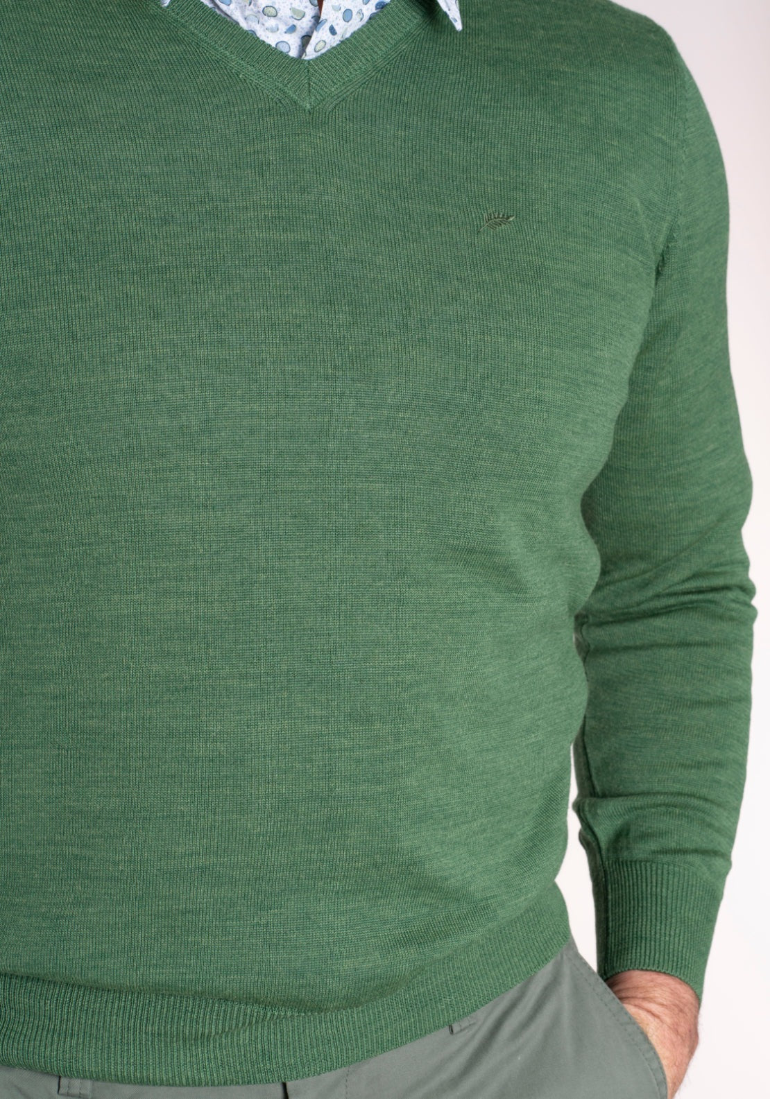 Yeats Fine Merino Wool Blend V-Neck Knitwear - Green 4 Shaws Department Stores
