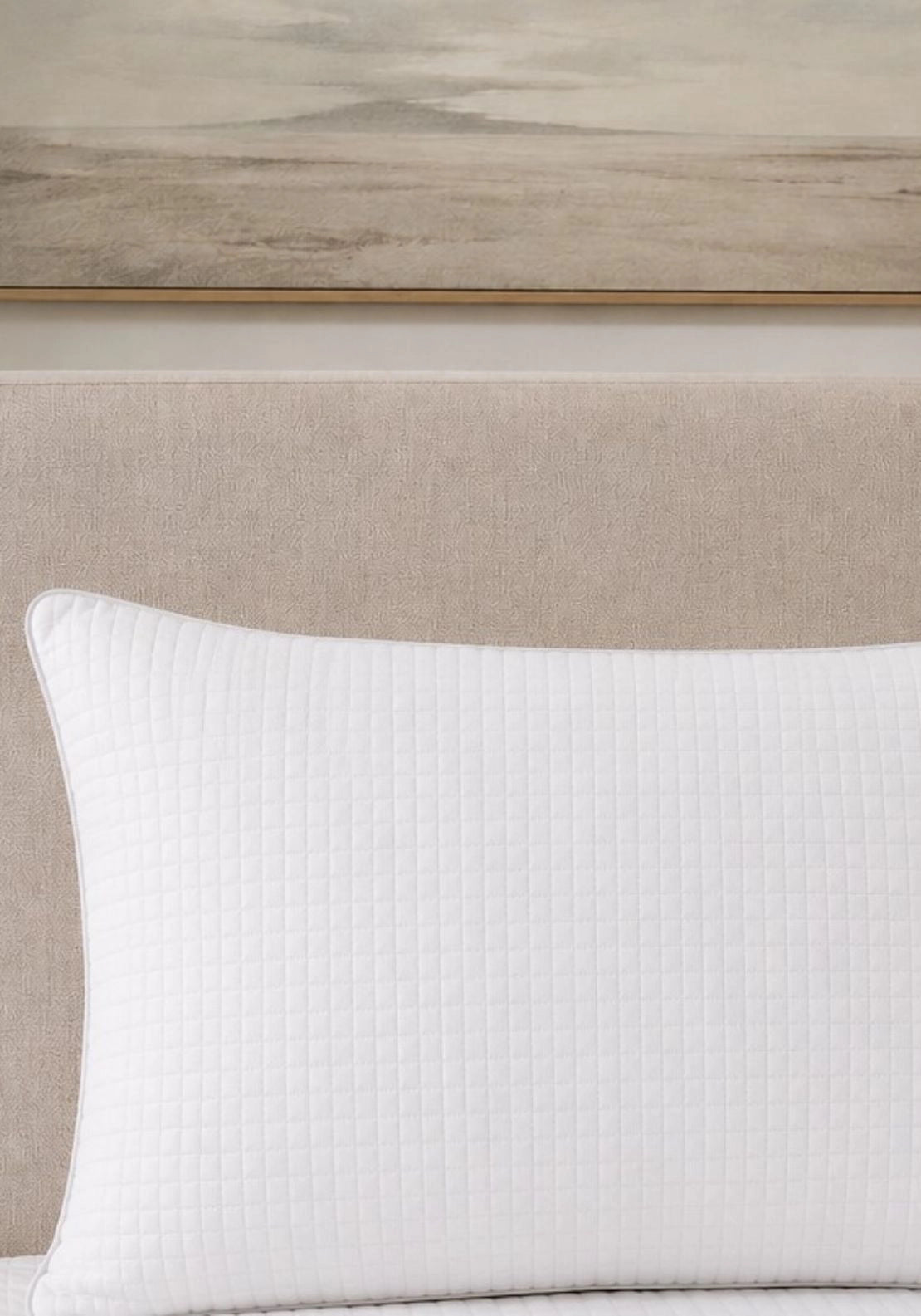 Airflow Cooling Pillow - White