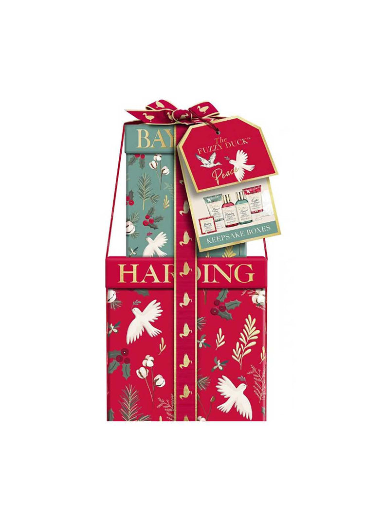 The Fuzzy Duck Winter Wonderland Luxury Gown Gift Set Shaws