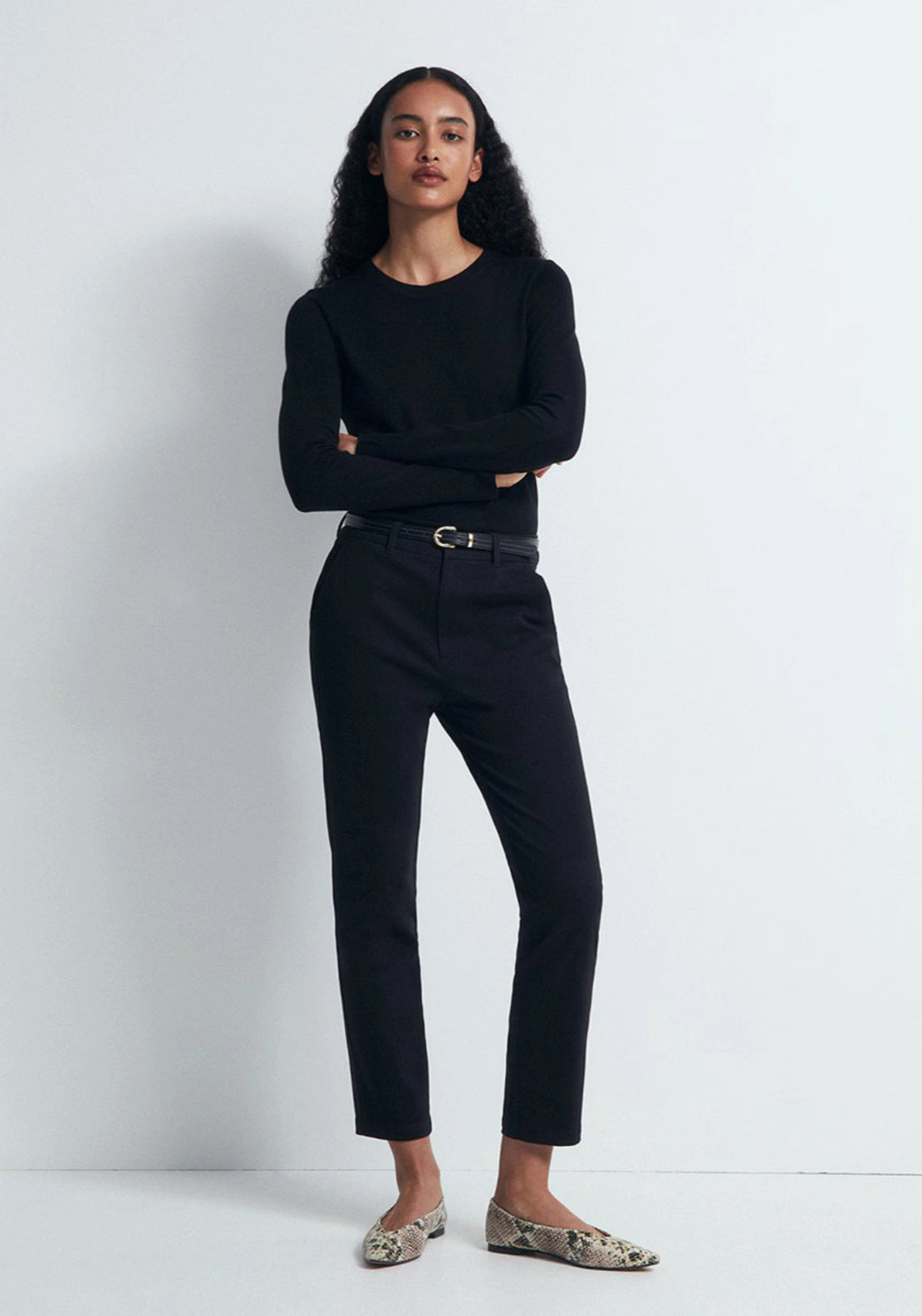 Chino Trousers With Belt Detail - Black