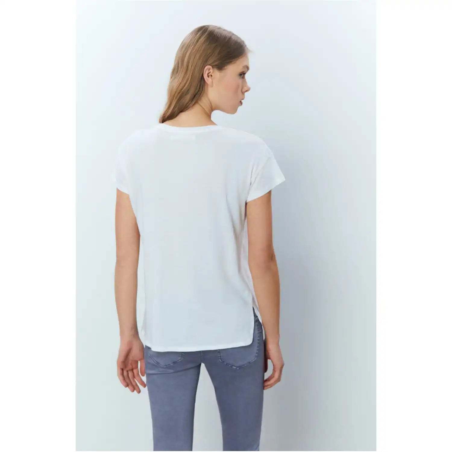 Sfera Sequined T-Shirt - White 4 Shaws Department Stores