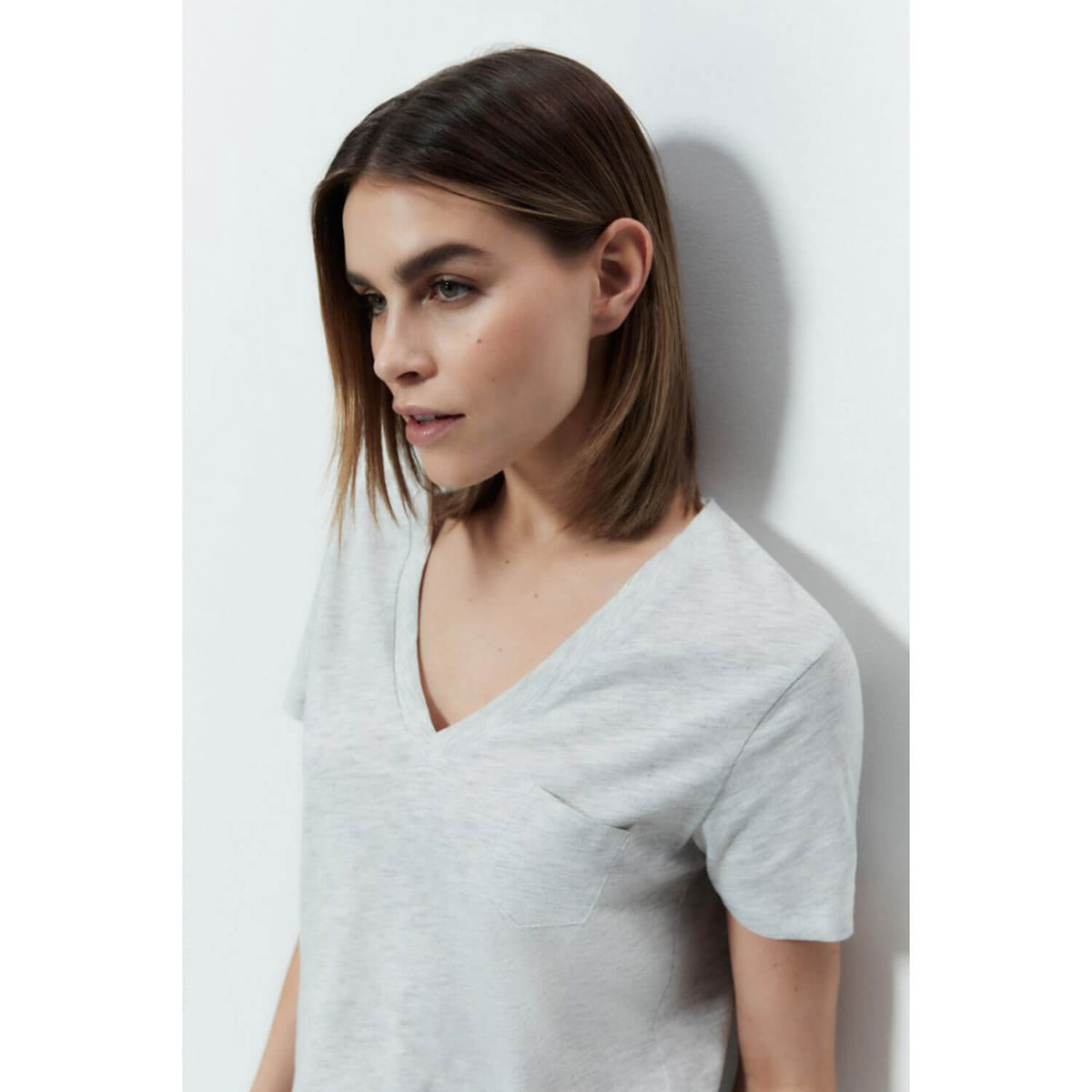 Plain V-Neck T-Shirt - Grey
