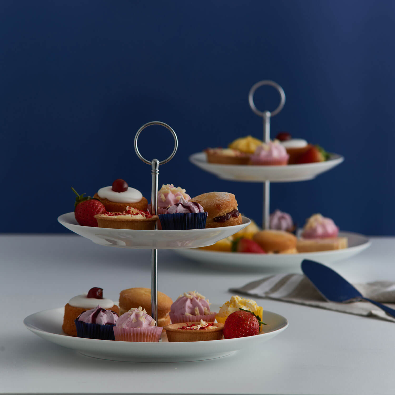Simplicity Two Tier Cake Stand