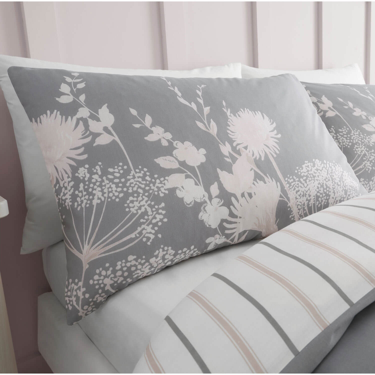  The Home Collection Meadowsweet Floral Duvet Cover Set - Super King 4 Shaws Department Stores