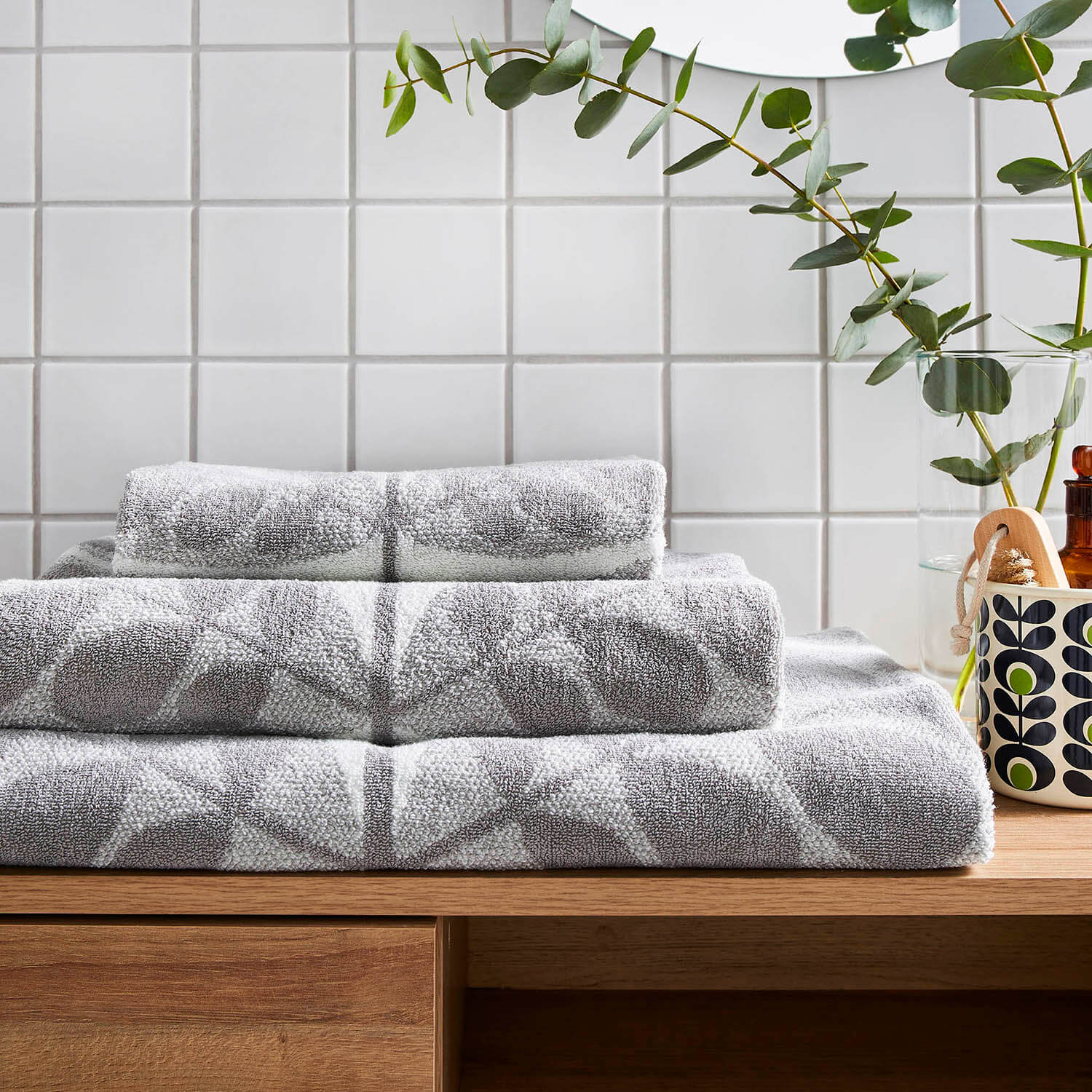 Orla Kiely Botanica Stem Bath Towel - Grey 2 Shaws Department Stores